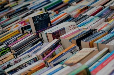 Sizce Hangi Yazarın Kitabı Fazla Satıldı?