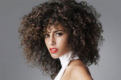 Kıvırcık Saçlar İçin Bakım Önerileri