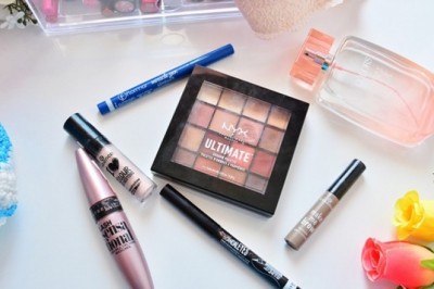 Makyaj Çantasında Olması Gerekenler